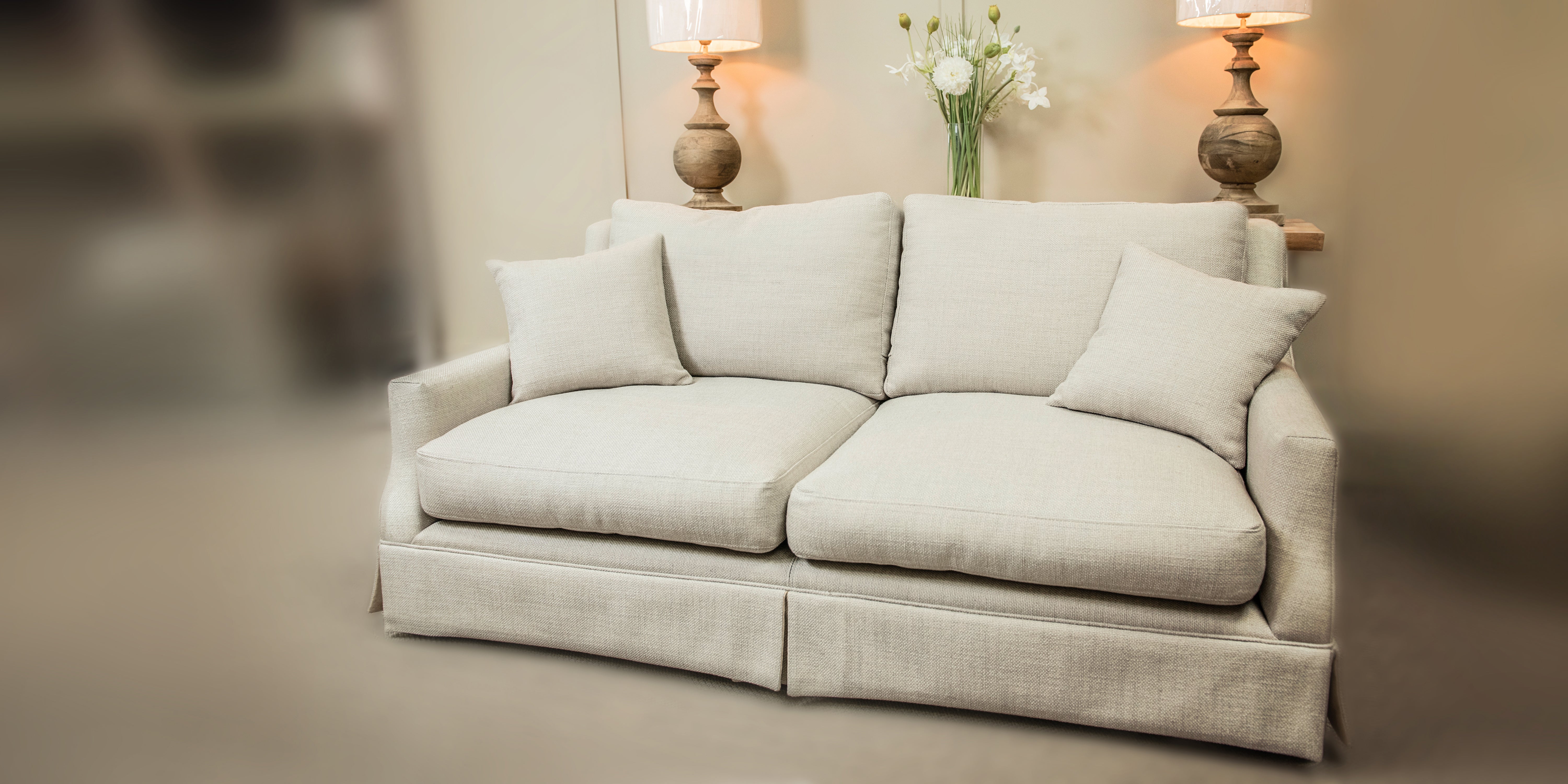 Elegant classic Sofa